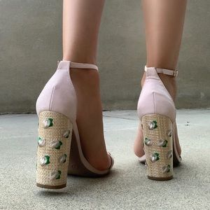VINTAGE LOOK - Wild Diva Heels - Chunky Heel